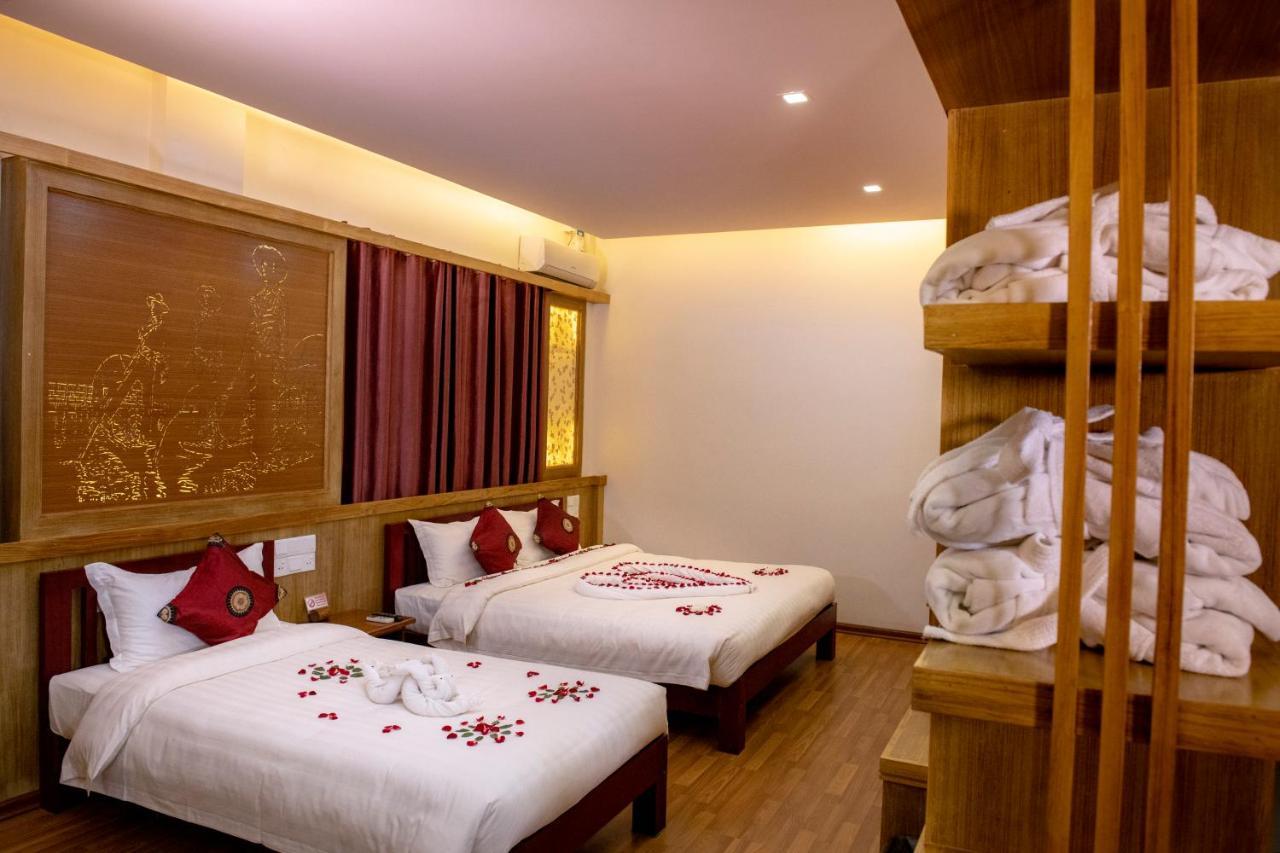Uct Taunggyi Hotel Exterior photo